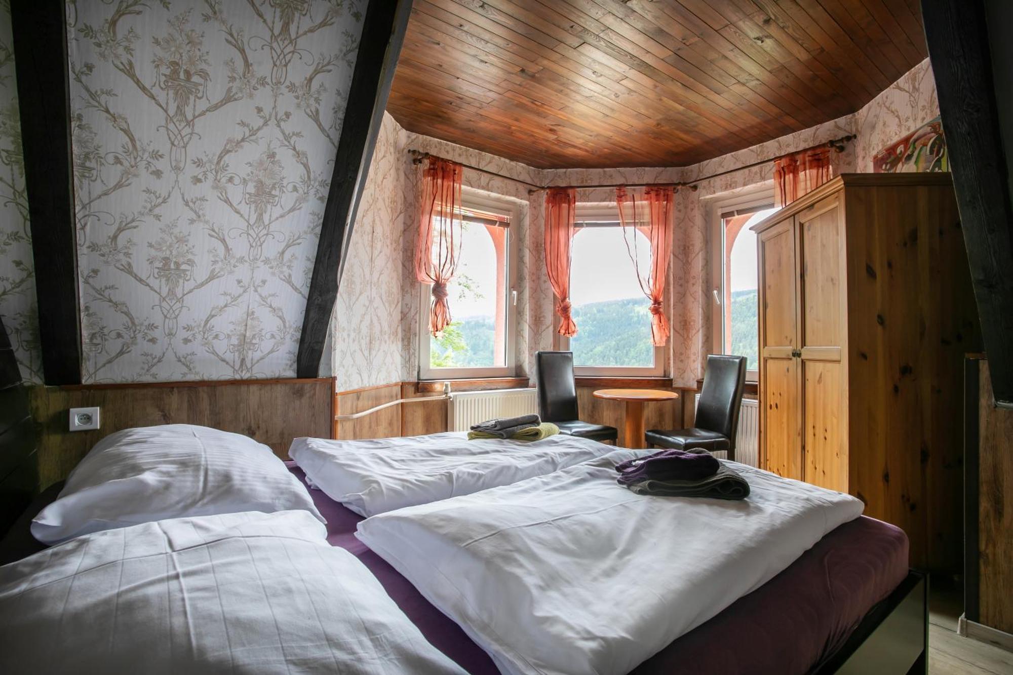 Hotel Panorama Jachymov Ngoại thất bức ảnh